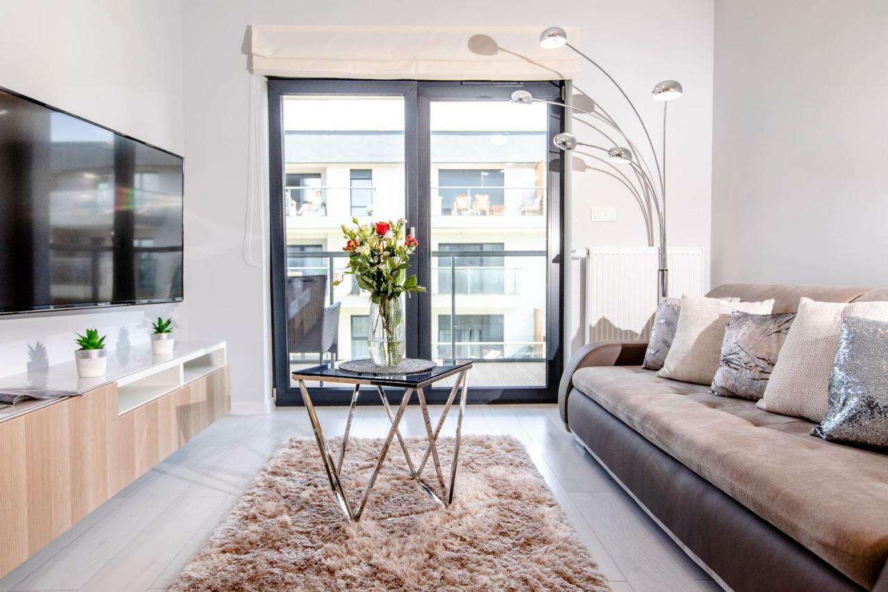 Apartament Diamentowy Gardenia Dziwnow Z Widokiem Na Morze Epapartamenty Extérieur photo
